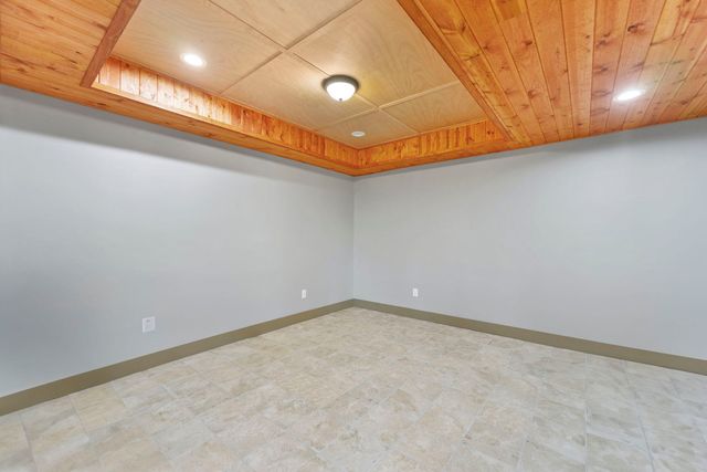 166 S ROCKY HILL Road, Galena, IL 61036