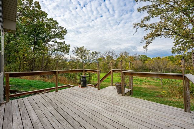 166 S ROCKY HILL Road, Galena, IL 61036