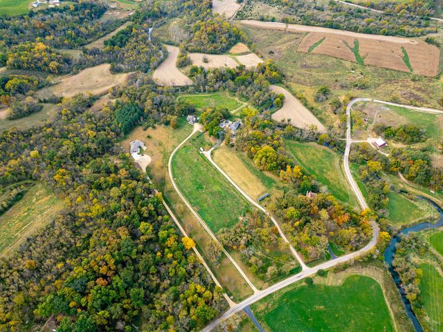 166 S ROCKY HILL Road, Galena, IL 61036