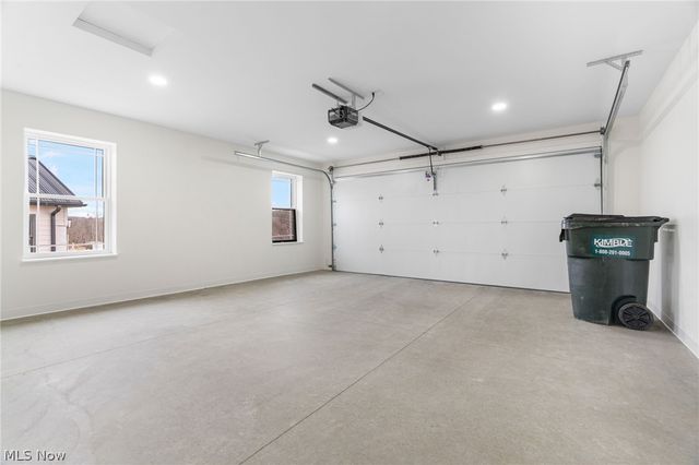 997 Beech Avenue, Millersburg, OH 44654