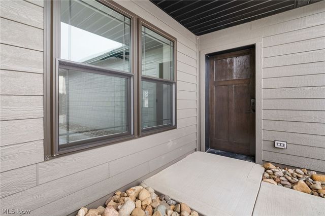 997 Beech Avenue, Millersburg, OH 44654