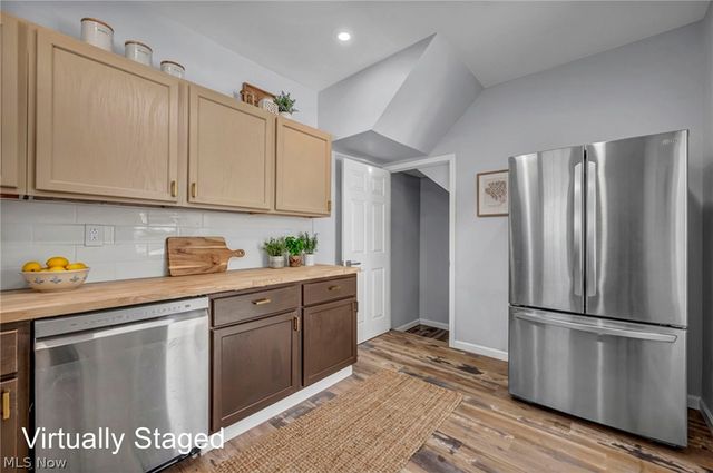 3064 W 16th Street, Cleveland, OH 44113