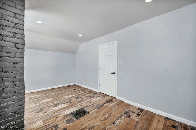 3064 W 16th Street, Cleveland, OH 44113