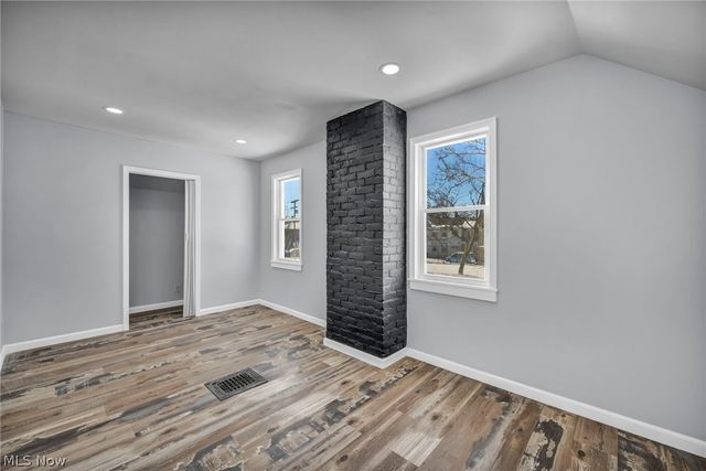 3064 W 16th Street, Cleveland, OH 44113