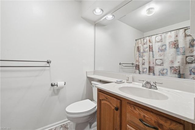 1302 Copper Stone CIR, Chesapeake, VA 23320