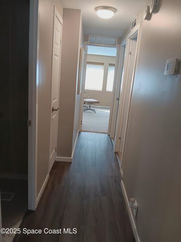 621 Hyacinth Circle E, Barefoot Bay, FL 32976