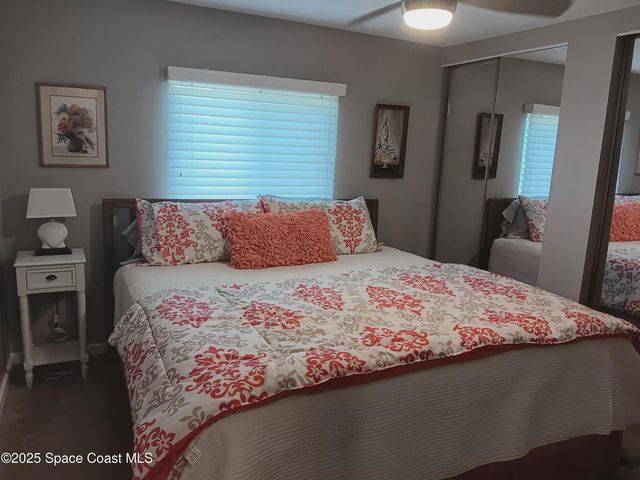 621 Hyacinth Circle E, Barefoot Bay, FL 32976