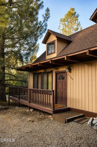 2320 Glacier Drive, Frazier Park, CA 93225