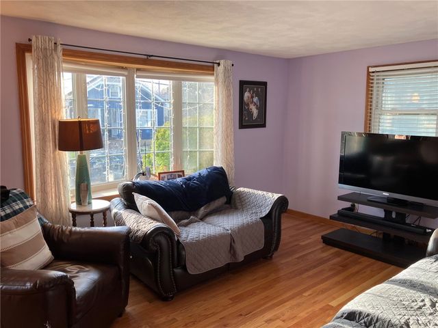 45 Perrin Avenue, Pawtucket, RI 02861