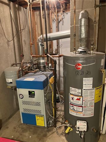 45 Perrin Avenue, Pawtucket, RI 02861