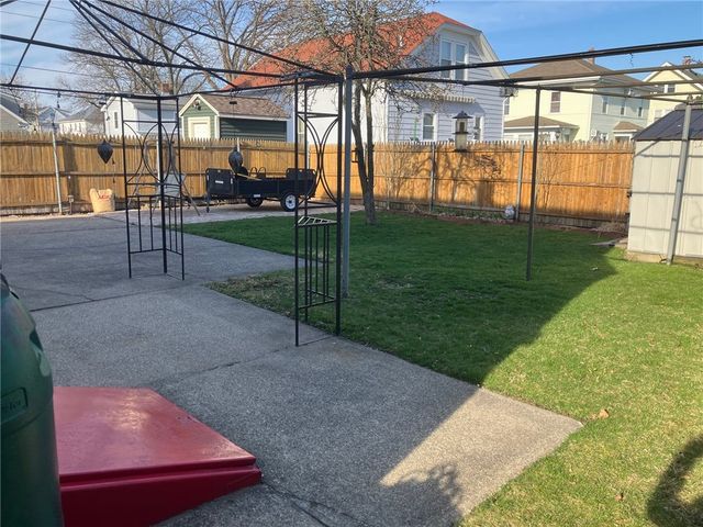 45 Perrin Avenue, Pawtucket, RI 02861