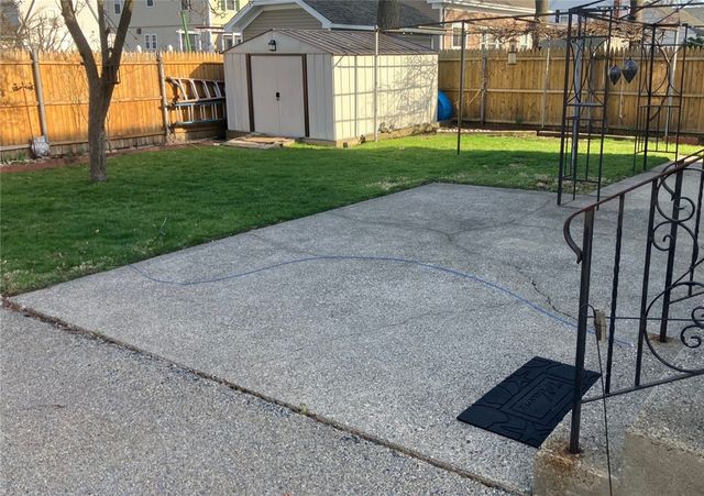 45 Perrin Avenue, Pawtucket, RI 02861