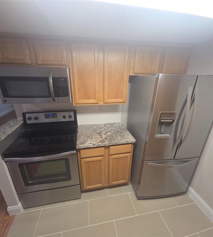 2350 Bering Drive, Houston, TX 77057