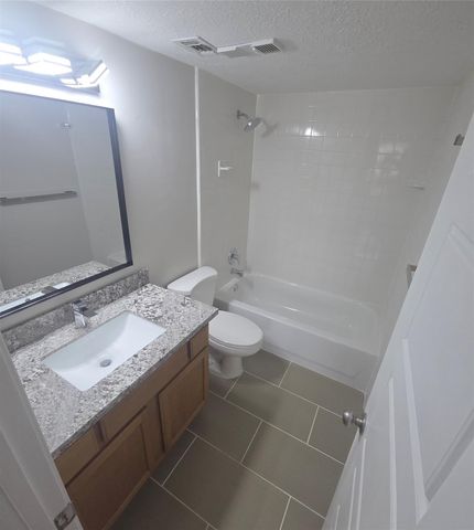 2350 Bering Drive, Houston, TX 77057