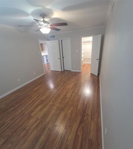 2350 Bering Drive, Houston, TX 77057