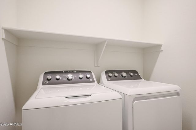 7089 W OBERLIN Way, Peoria, AZ 85383