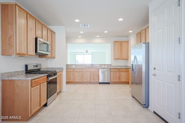 7089 W OBERLIN Way, Peoria, AZ 85383