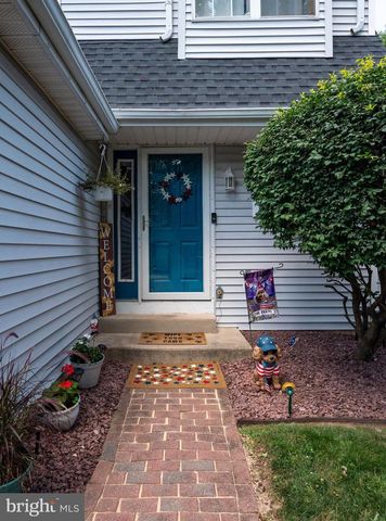 137 AZALEA CIR, Royersford, PA 19468