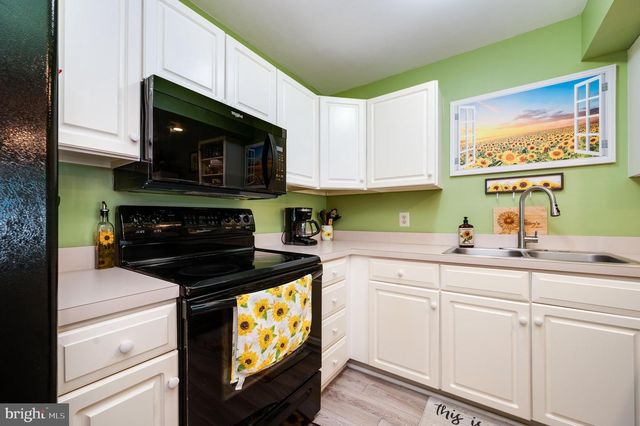 137 AZALEA CIR, Royersford, PA 19468