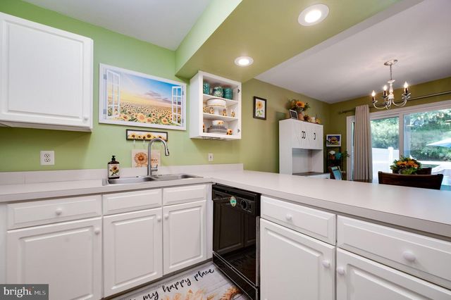 137 AZALEA CIR, Royersford, PA 19468