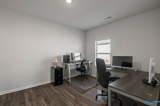 25090 Delilah Circle, Athens, AL 35613