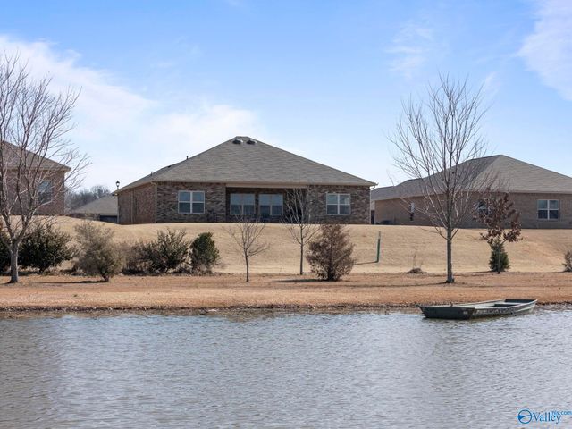 25090 Delilah Circle, Athens, AL 35613