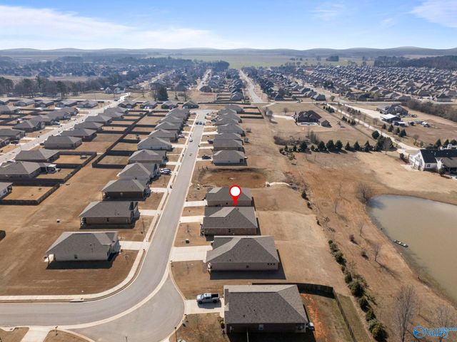 25090 Delilah Circle, Athens, AL 35613