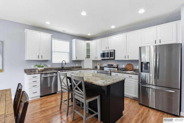 20903 Cleveland Street, Elkhorn, NE 68022