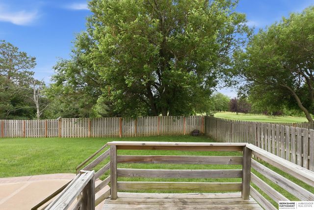 20903 Cleveland Street, Elkhorn, NE 68022