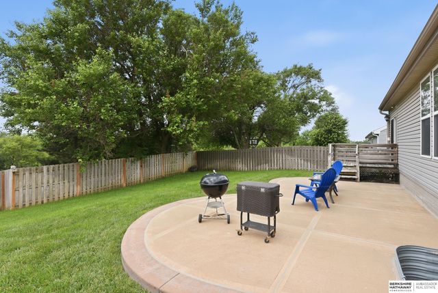 20903 Cleveland Street, Elkhorn, NE 68022