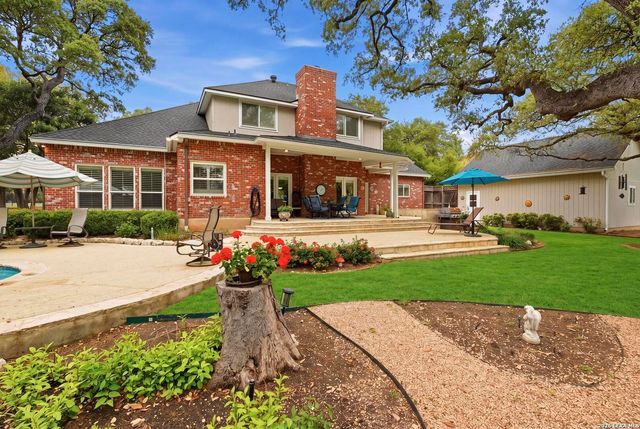 29253 Seabiscuit Drive, Fair Oaks Ranch, TX 78015