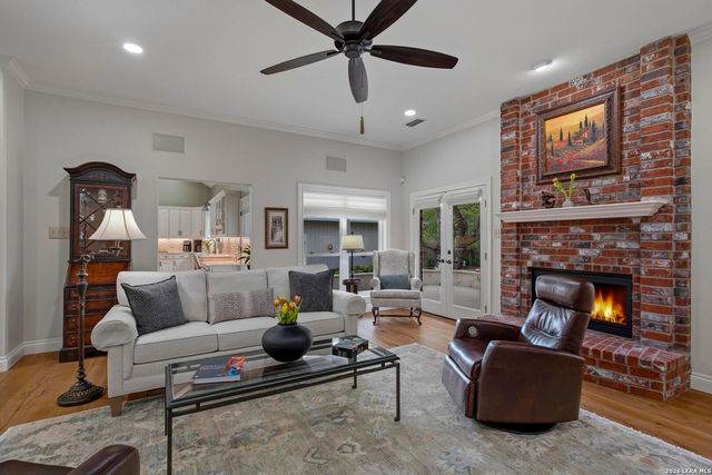 29253 Seabiscuit Drive, Fair Oaks Ranch, TX 78015