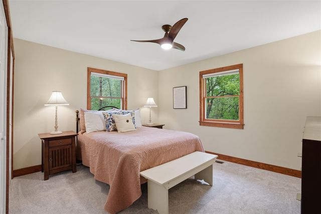 1201 Old Plank Road, Milford, MI 48381