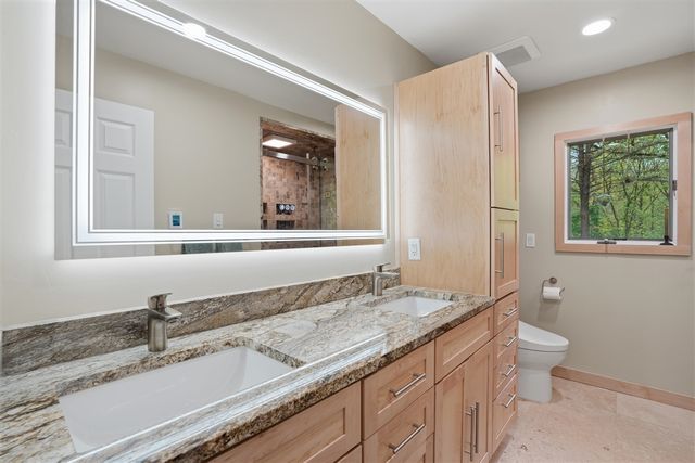 1201 Old Plank Road, Milford, MI 48381