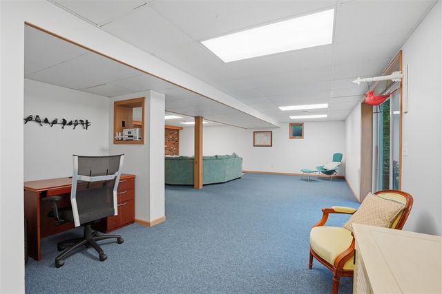 1201 Old Plank Road, Milford, MI 48381