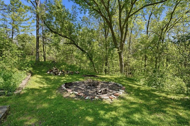1201 Old Plank Road, Milford, MI 48381