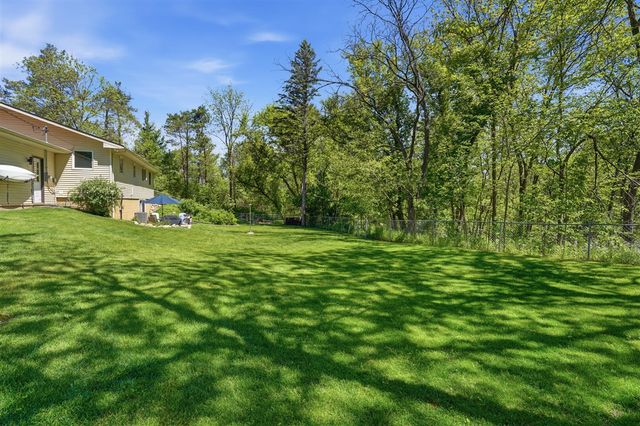1201 Old Plank Road, Milford, MI 48381