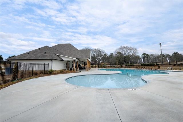 44 Rowlett Place, Winder, GA 30680