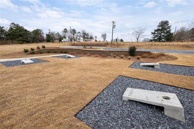 44 Rowlett Place, Winder, GA 30680