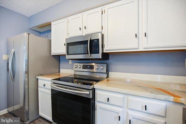 6071 RED SQUIRREL PL, Waldorf, MD 20603