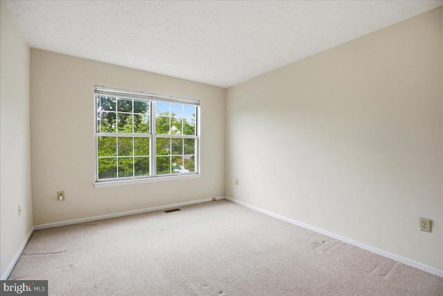 6071 RED SQUIRREL PL, Waldorf, MD 20603