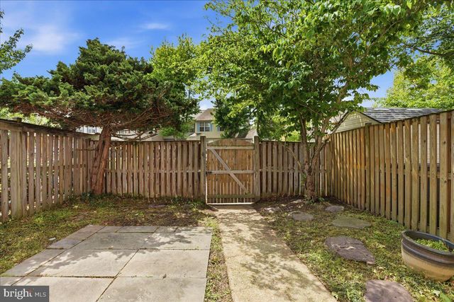 6071 RED SQUIRREL PL, Waldorf, MD 20603