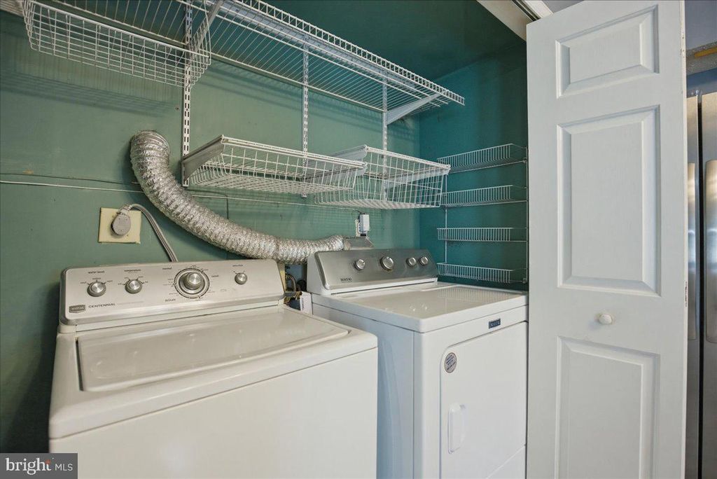 Image 24 of property listing at 6071 RED SQUIRREL PL, Waldorf, MD 20603