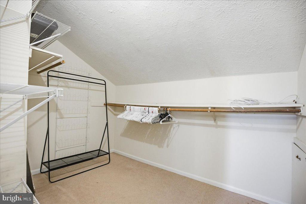 Image 43 of property listing at 6071 RED SQUIRREL PL, Waldorf, MD 20603