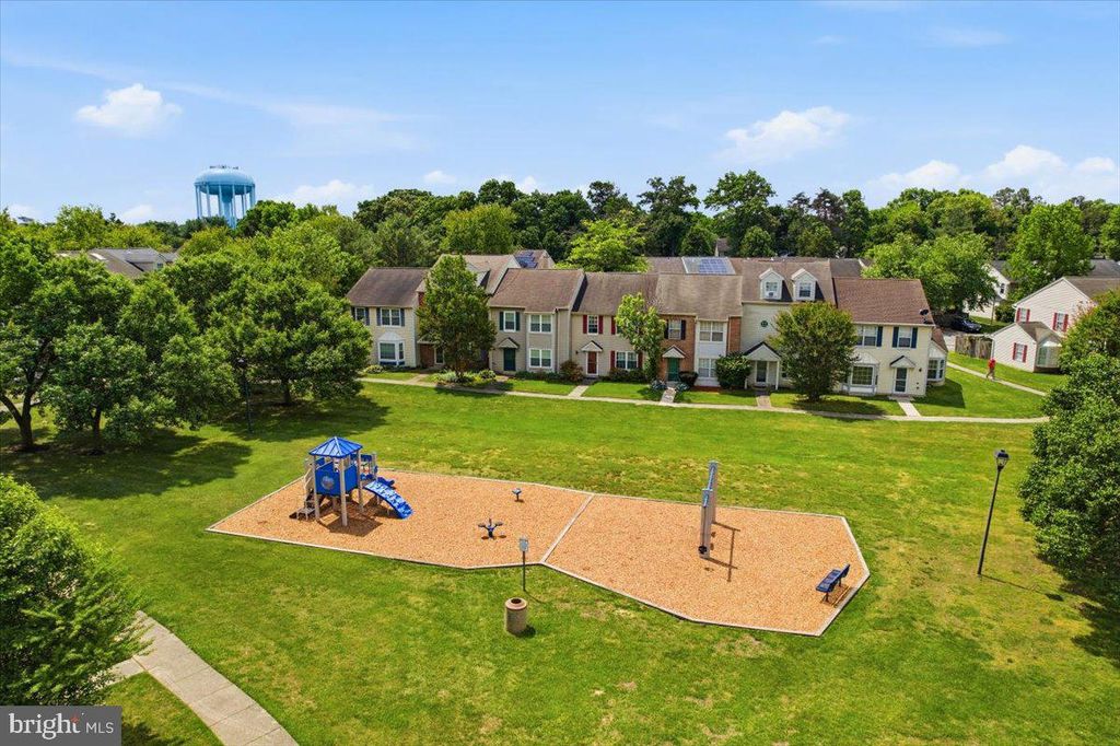 Image 70 of property listing at 6071 RED SQUIRREL PL, Waldorf, MD 20603