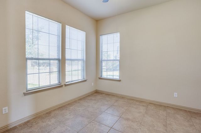 4604 Brookside Drive, Denton, TX 76226