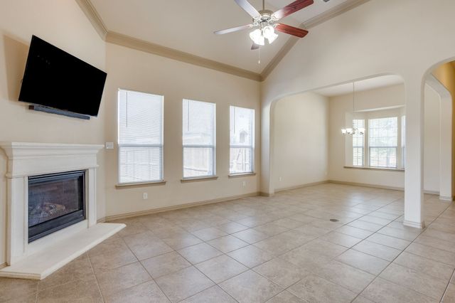 4604 Brookside Drive, Denton, TX 76226