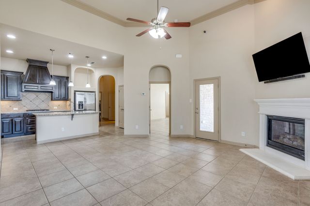 4604 Brookside Drive, Denton, TX 76226