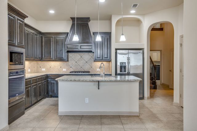 4604 Brookside Drive, Denton, TX 76226