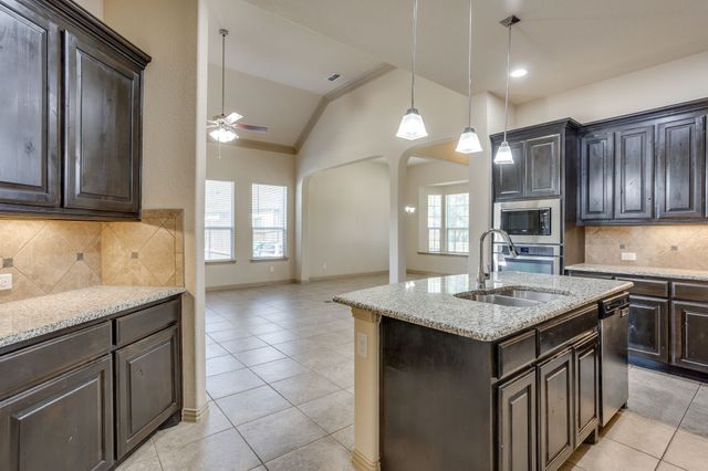 4604 Brookside Drive, Denton, TX 76226